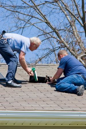 Local emergency roof repair experts